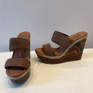 Lucky Brand Brown Wedge Sandals